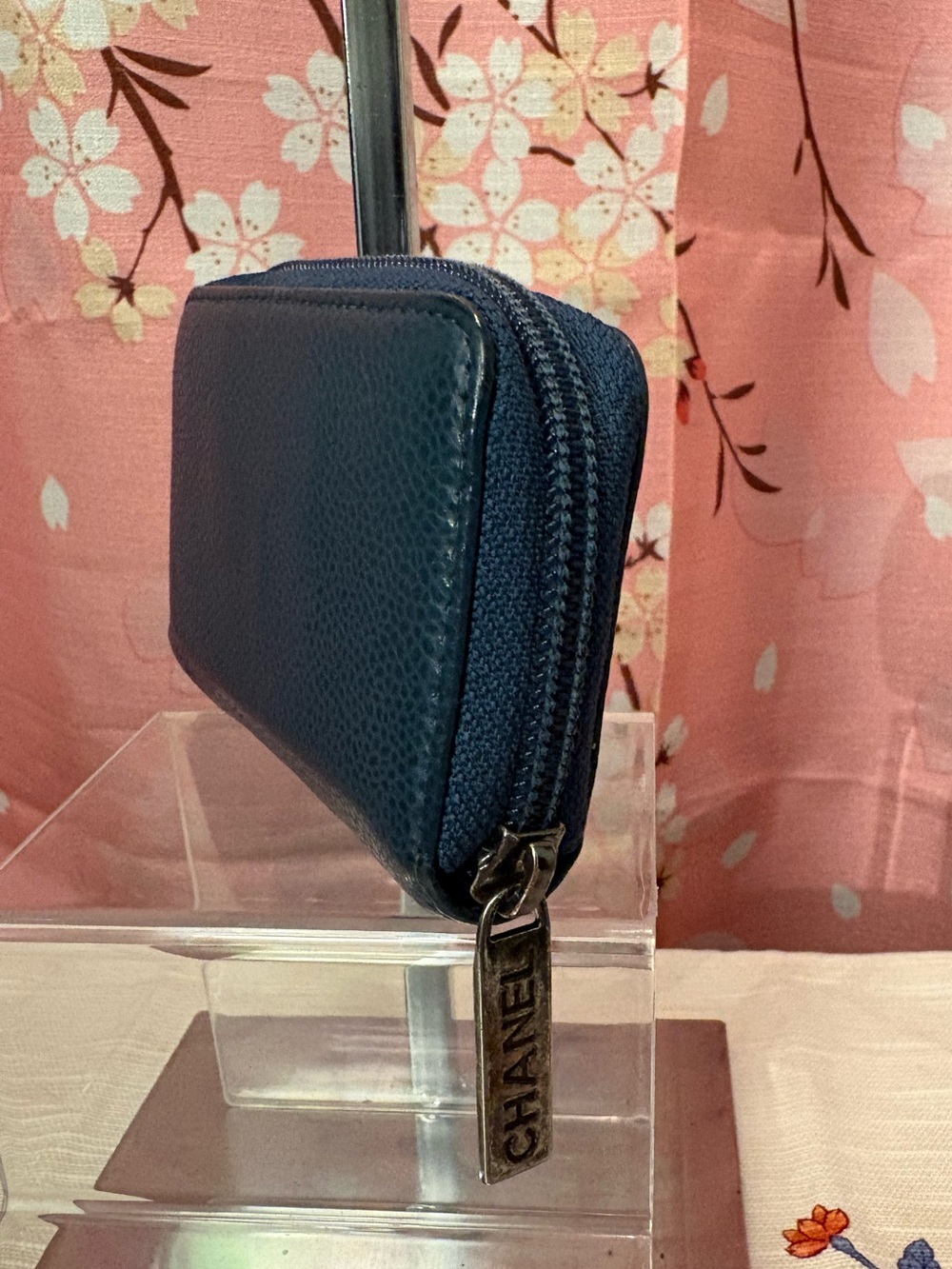 CHANEL Teal Caviar Leather Zip Wallet - Picture 3 of 9
